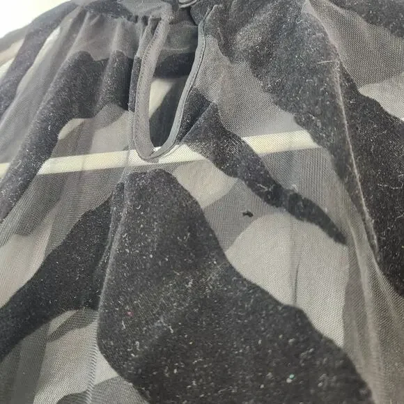 Just Cavalli Black Sheer Top Shirt Long Sleeve Size 40 US Small High Neck Velvet - Picture 9 of 9